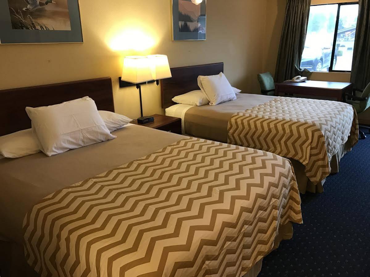 Travelodge By Wyndham Tacoma Near Mcchord Afb Exterior foto